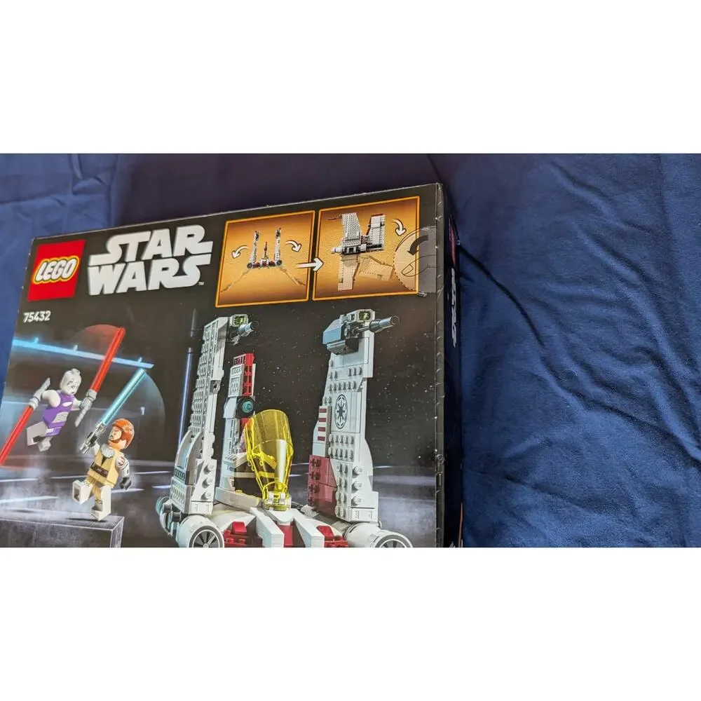 LEGO Star Wars 75432 V-19 Torrent Starfighter Clone Wars NIB Flawed Box